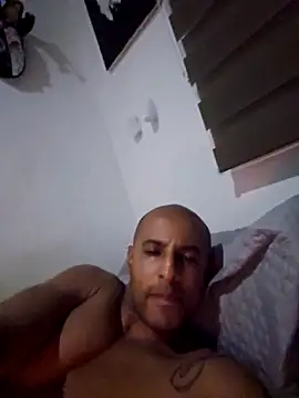 Snapshot of Binhosex2024 chatting on March 22, 2026, 5:32 am Binhosex2024 online show from March 22, 2026, 5:32 am