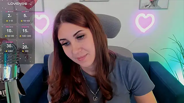 NellieMccaffrey online show from January 11, 2025, 7:39 am