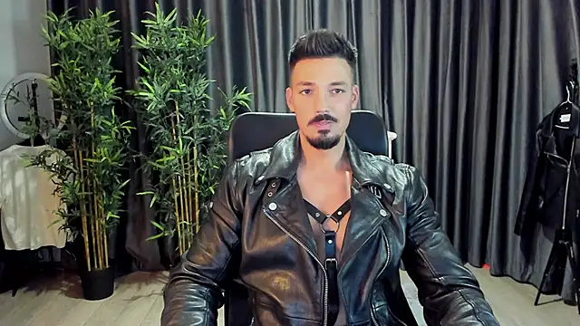 HaydenSpearss online show from February 11, 2025, 6:55 pm