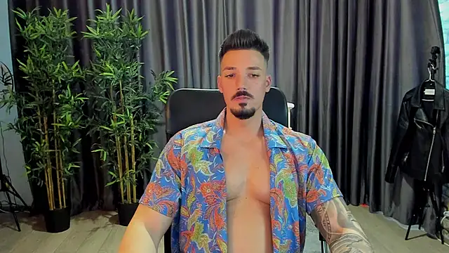 HaydenSpearss online show from March 21, 2025, 1:45 pm