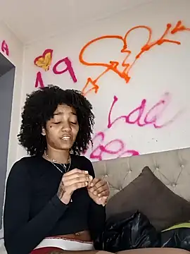 Laanegraofficial  online show from March 15, 2025, 7:27 pm