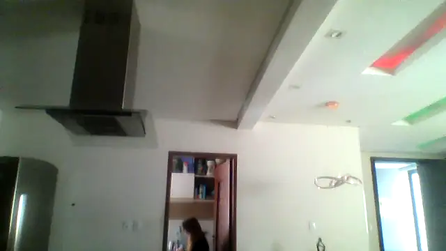 Sarahmonesexy online show from September 30, 2025, 5:41 pm