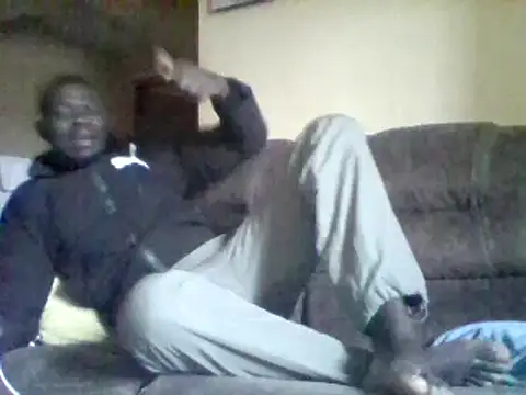 ClinDi online show from October 19, 2025, 4:04 am