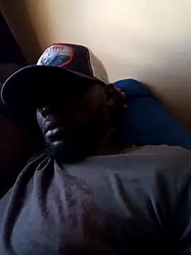 ClinDi online show from March 6, 2025, 1:24 pm