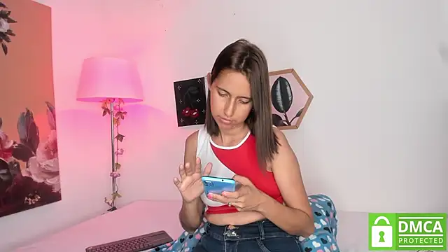 aleja rythm online show from October 26, 2025, 7:03 pm