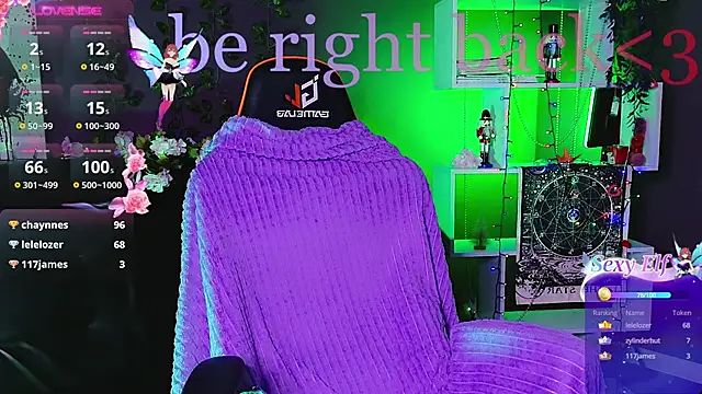  HelenCarter online show from March 22, 2025, 11:31 pm