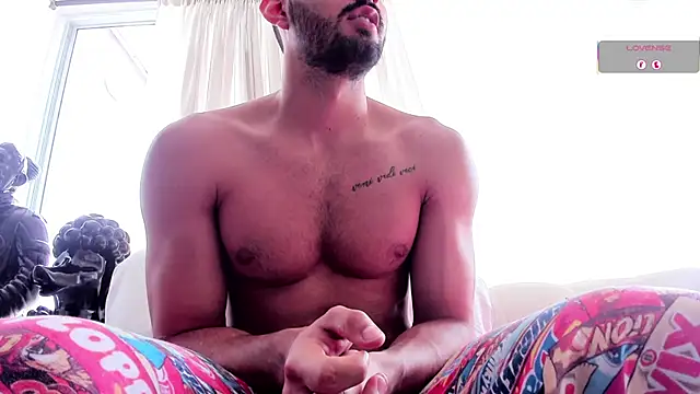 Snapshot of Joao_Batista_Oficial chatting on October 13, 2025, 3:24 pm Joao Batista Oficial online show from October 13, 2025, 3:24 pm