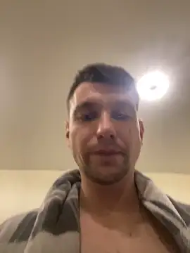 shufflercat online show from April 24, 2026, 8:44 pm