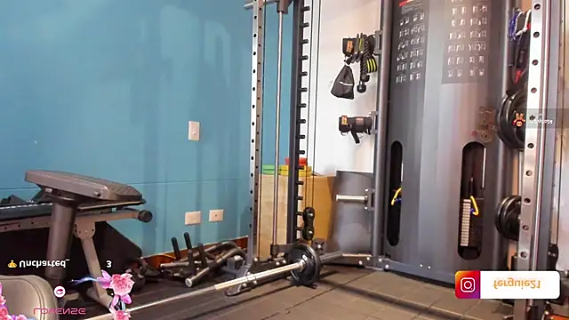 fergie21 online show from January 10, 2025, 1:41 pm