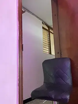 Lina10 online show from March 5, 2026, 9:00 pm