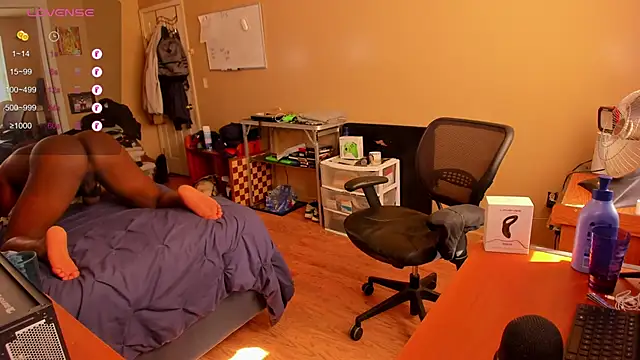 MrChuckDailyXXX online show from February 8, 2025, 3:21 pm