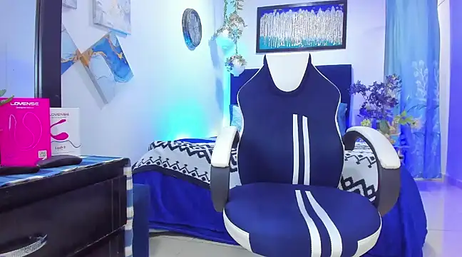 Adil aminn online show from March 8, 2025, 3:35 pm