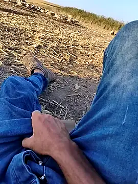 murokkk31 online show from October 16, 2025, 1:41 pm