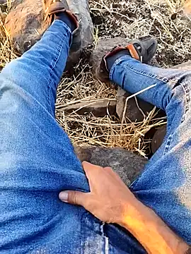 murokkk31 online show from September 10, 2025, 3:16 am