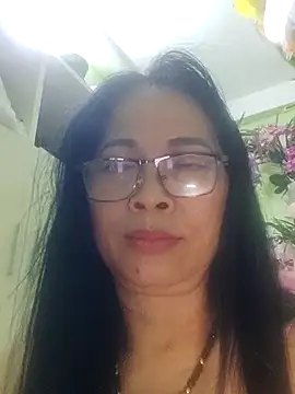Snapshot of Hangem111 chatting on July 8, 2026, 7:36 pm Hangem111 online show from July 8, 2026, 7:36 pm