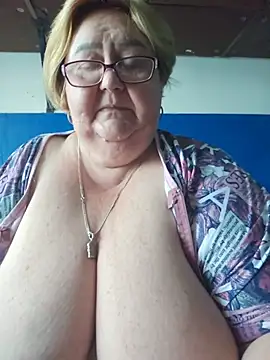 Snapshot of Awn290668 chatting on July 18, 2026, 3:26 am Awn290668 online show from July 18, 2026, 3:26 am