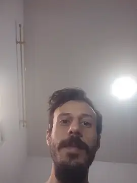 LopeseLua online show from November 26, 2025, 10:15 am