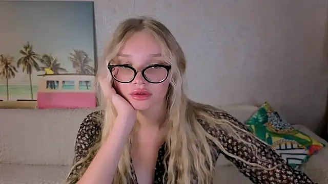 BoysLoveBlondee online show from September 29, 2025, 8:10 am