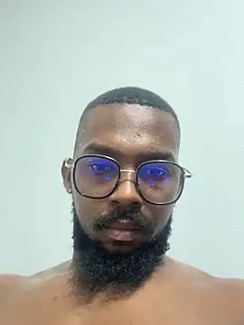 Snapshot of Destrozador415 chatting on March 23, 2025, 5:10 am Destrozador415 online show from March 23, 2025, 5:10 am