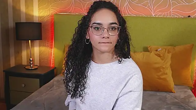 TaylorTinaa online show from January 31, 2025, 11:03 am