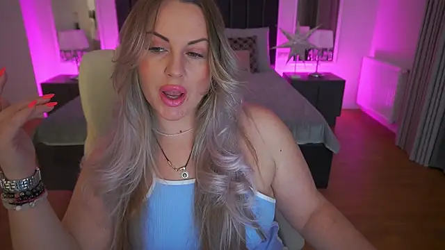 KiraCandyS online show from March 20, 2026, 9:16 pm