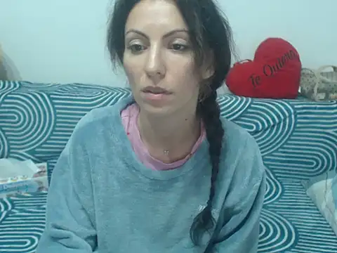 Emmatoo online show from May 15, 2026, 11:14 pm