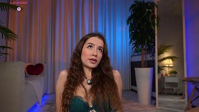 Snapshot of Amely_Young chatting on July 30, 2026, 2:32 am Amely Young online show from July 30, 2026, 2:32 am