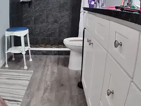 lou63ponce online show from February 17, 2025, 1:55 pm