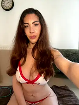 Snapshot of Eyline chatting on February 14, 2026, 12:38 pm Eyline online show from February 14, 2026, 12:38 pm