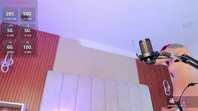 HannaRed  online show from February 5, 2026, 8:26 pm