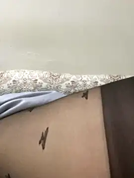 -SingleMom- online show from January 7, 2026, 5:23 am