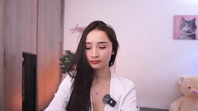 Snapshot of Angeeel_ chatting on November 21, 2025, 3:16 am Angeeel online show from November 21, 2025, 3:16 am