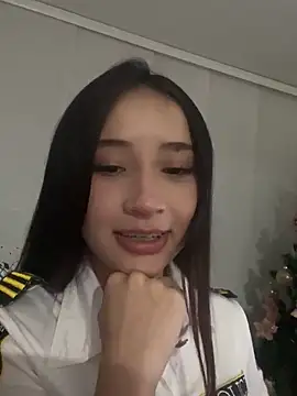 Snapshot of Angeeel_ chatting on January 11, 2025, 2:09 am Angeeel online show from January 11, 2025, 2:09 am