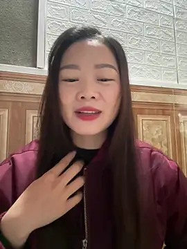 Hellen 111 online show from November 5, 2025, 1:52 am