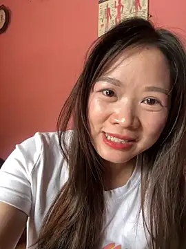 Hellen 111 online show from September 28, 2025, 7:04 am