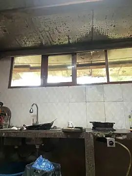 Hellen 111 online show from December 3, 2024, 1:25 am