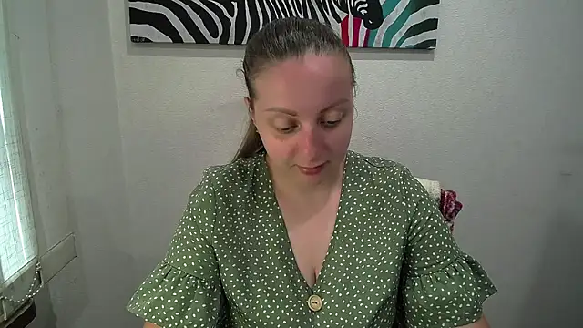 Snapshot of _Annabelle_Lee chatting on June 30, 2026, 6:46 am Annabelle Lee online show from June 30, 2026, 6:46 am