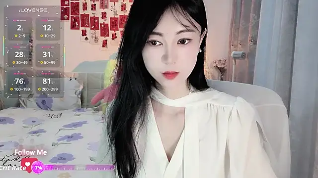 Lisa-s online show from December 23, 2025, 3:28 am