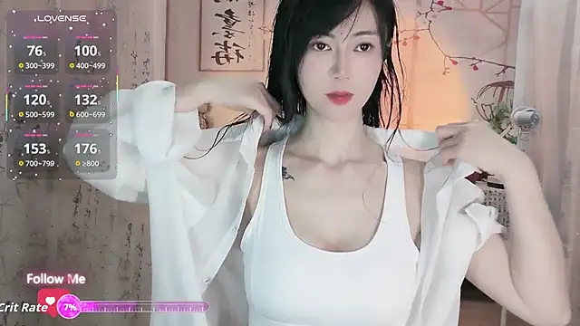 Lisa-s online show from November 2, 2025, 12:32 pm