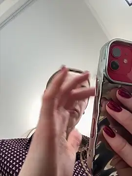 KateRedgar online show from March 14, 2026, 1:50 pm