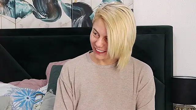 tanyagrey online show from February 11, 2026, 6:46 am