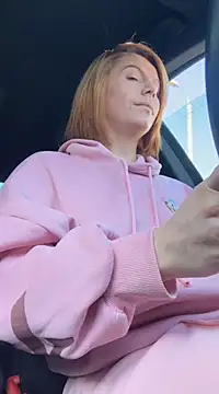 tanyagrey online show from March 5, 2025, 7:38 am