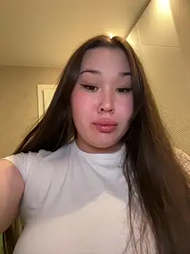 Snapshot of your_toxic_cum chatting on June 7, 2026, 6:35 pm your toxic cum online show from June 7, 2026, 6:35 pm