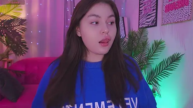 Mia  Peach online show from March 15, 2025, 9:16 pm