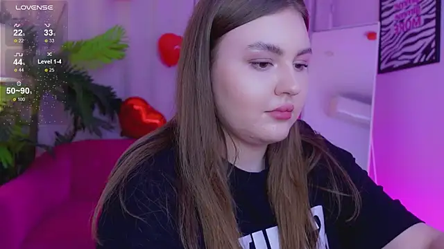 Mia  Peach online show from February 15, 2025, 3:42 am