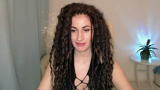 MaryMalory11 online show from February 17, 2025, 3:33 pm