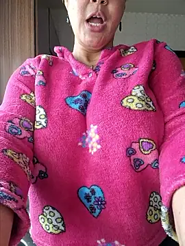 Snapshot of lamorbosa37 chatting on January 14, 2026, 1:48 pm lamorbosa37 online show from January 14, 2026, 1:48 pm