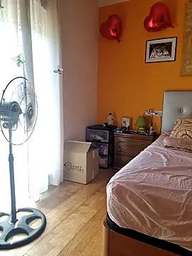 Snapshot of lamorbosa37 chatting on September 18, 2025, 12:41 pm lamorbosa37 online show from September 18, 2025, 12:41 pm