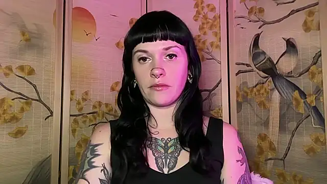 Snapshot of Marcelinegoddess chatting on April 25, 2026, 2:14 am Marcelinegoddess online show from April 25, 2026, 2:14 am