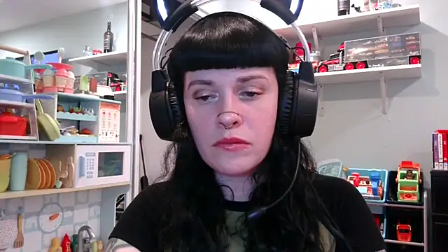 Marcelinegoddess online show from March 4, 2025, 3:44 am